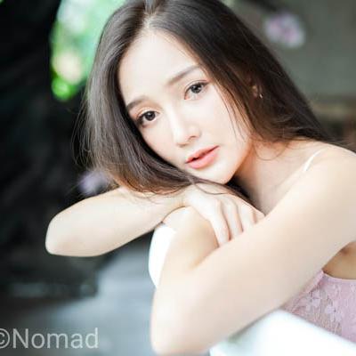 Rossarin Klinhom Momokini On The Bed - 13