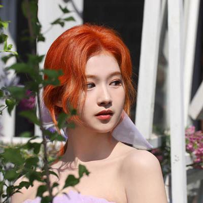 TWICE - 9th Mini Album “MORE &amp; MORE” Jacket Shooting 04