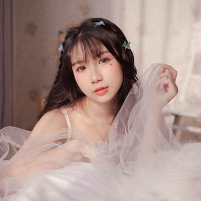 Trần Thị Anh Thư - Cánh bướm trắng xinh đẹp 13