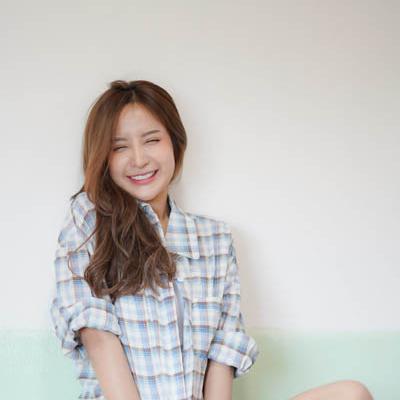 Thanyarat Charoenpornkittada 1 - 094