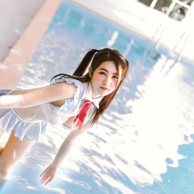 Mind Varunrapat with the sexy lingerie at swimming pool - 13