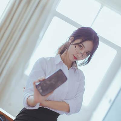 Kurokawa｜ Hắc Xuyên - Cô gái của năm 74