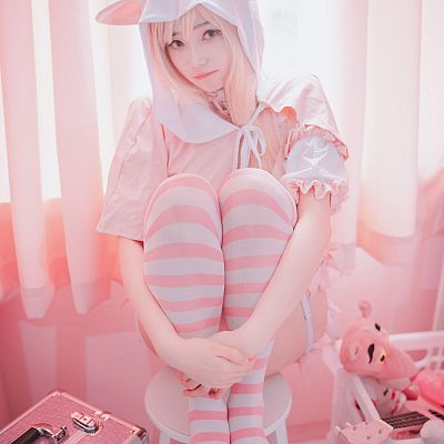 BamBi – Angel de Rosa 25