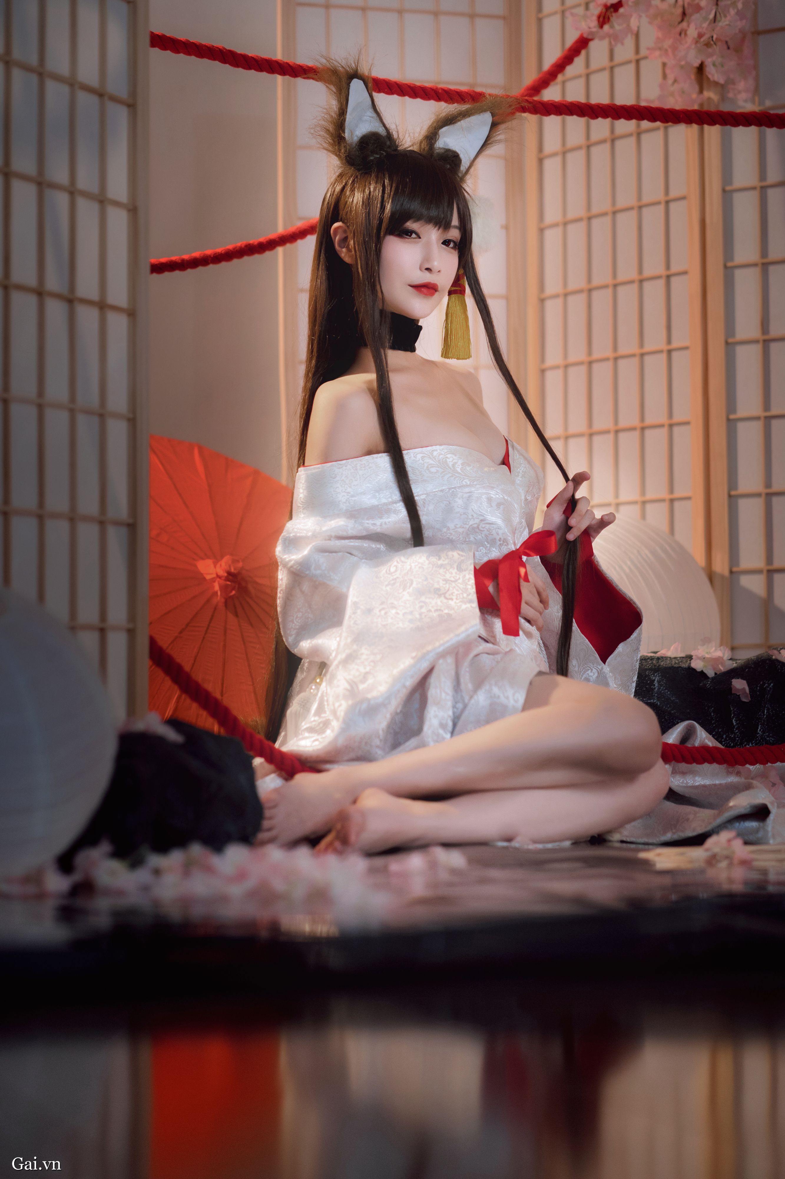 Gái xinh cosplay thủ dâm