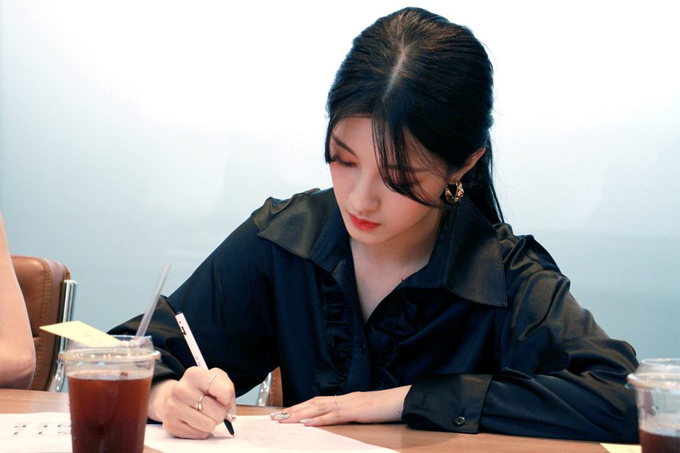 CLC - 1st Single Album Title Song “HELICOPTER” MV Shooting – ảnh 5