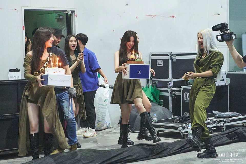 CLC - 1st Single Album Title Song “HELICOPTER” MV Shooting – ảnh 70