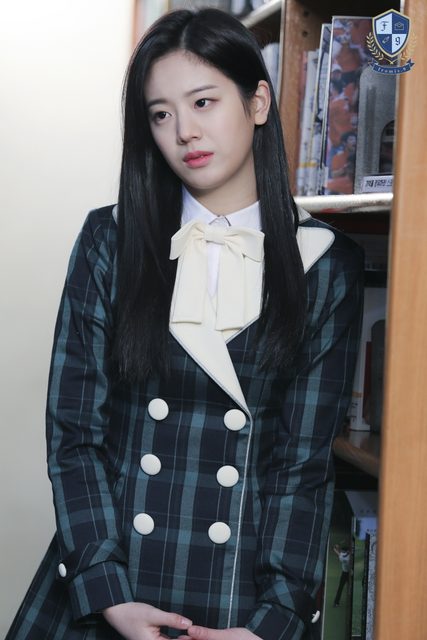 Fromis 9 - 1st Mini Album [To. Heart] Behind – photo 24