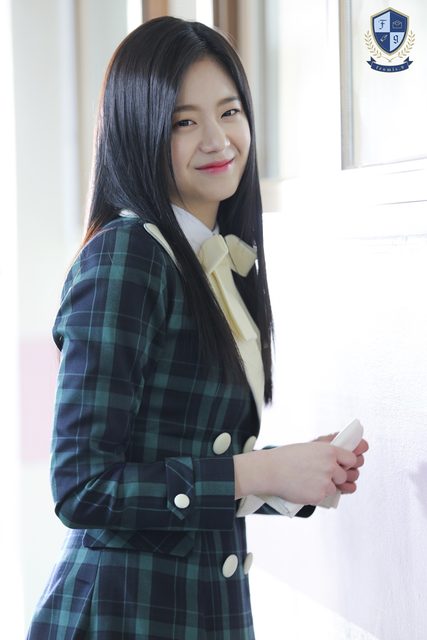 Fromis 9 - 1st Mini Album [To. Heart] Behind – photo 43