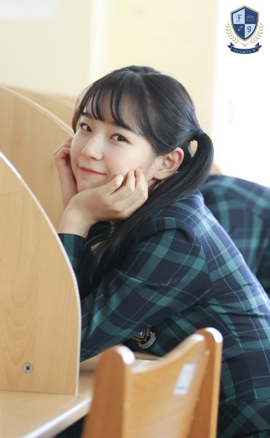 Fromis 9 - 1st Mini Album [To. Heart] Behind – photo 49