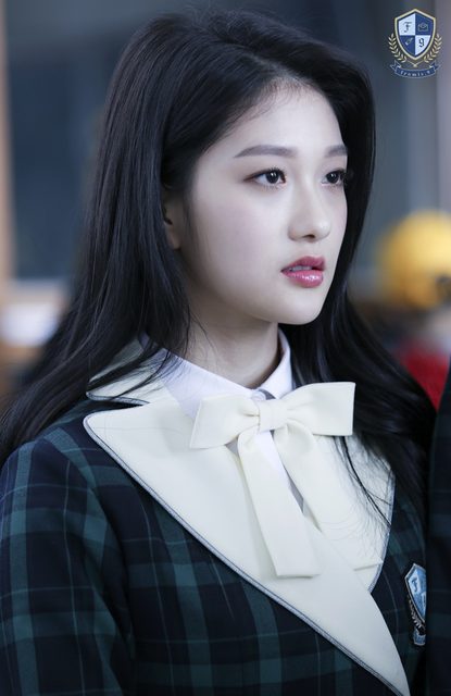 Fromis 9 - 1st Mini Album [To. Heart] Behind – photo 56