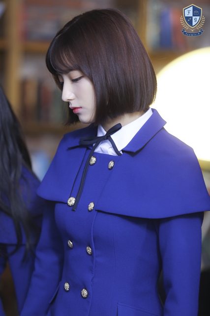Fromis 9 - 1st Mini Album [To. Heart] Behind – photo 59