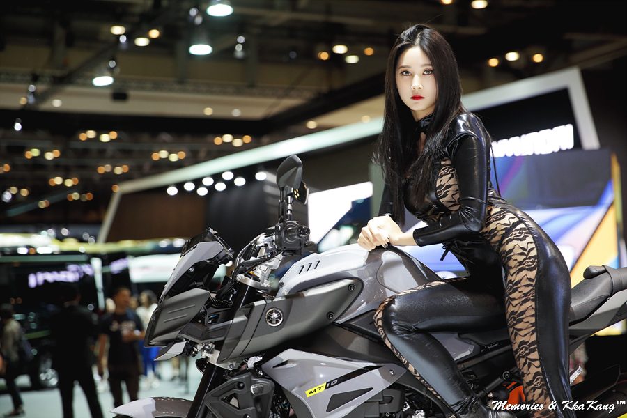 Han Yu Ri｜한유리 - Busan International Motor Show – photo 3