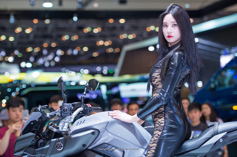 Han Yu Ri｜한유리 - Busan International Motor Show – photo 9
