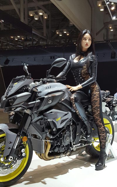 Han Yu Ri｜한유리 - Busan International Motor Show – photo 17