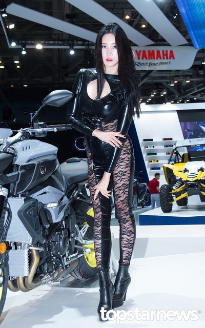 Han Yu Ri｜한유리 - Busan International Motor Show – photo 47