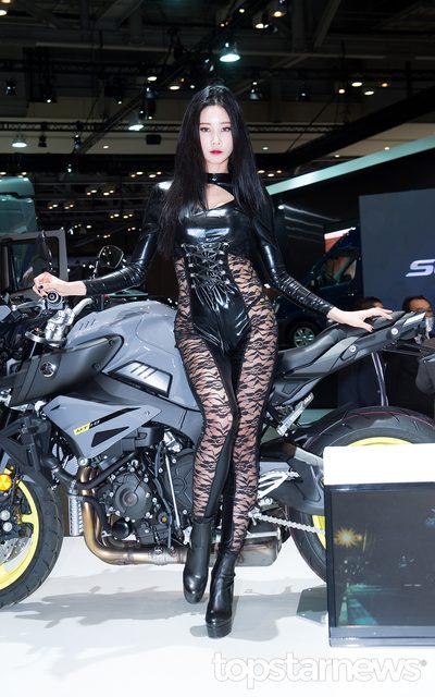 Han Yu Ri｜한유리 - Busan International Motor Show – photo 49