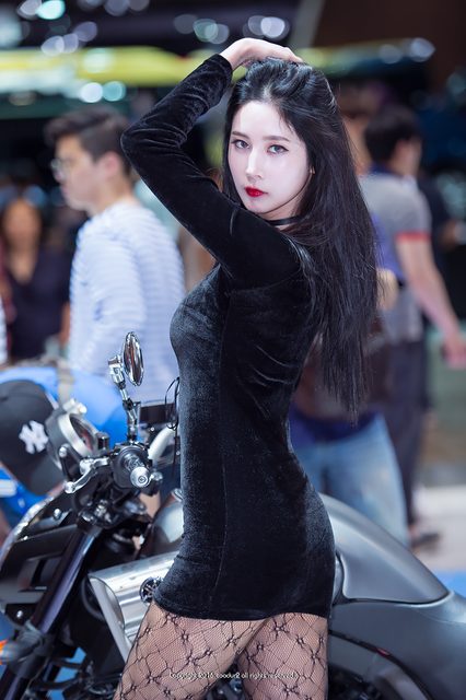 Han Yu Ri｜한유리 - Busan International Motor Show – photo 56