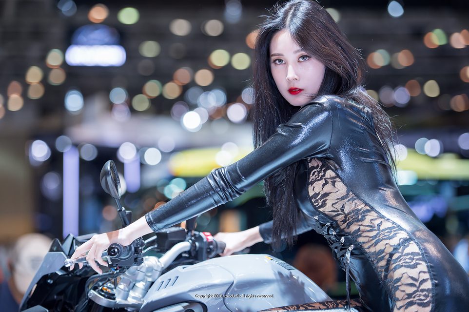 Han Yu Ri｜한유리 - Busan International Motor Show – photo 101