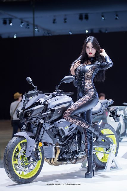 Han Yu Ri｜한유리 - Busan International Motor Show – photo 143