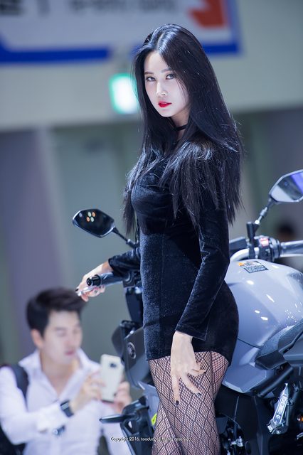 Han Yu Ri｜한유리 - Busan International Motor Show – photo 203