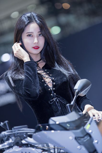 Han Yu Ri｜한유리 - Busan International Motor Show – photo 206