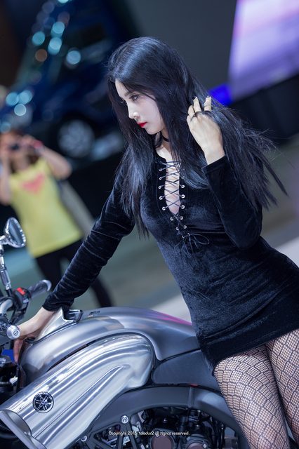 Han Yu Ri｜한유리 - Busan International Motor Show – photo 219