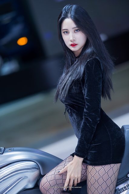 Han Yu Ri｜한유리 - Busan International Motor Show – photo 222