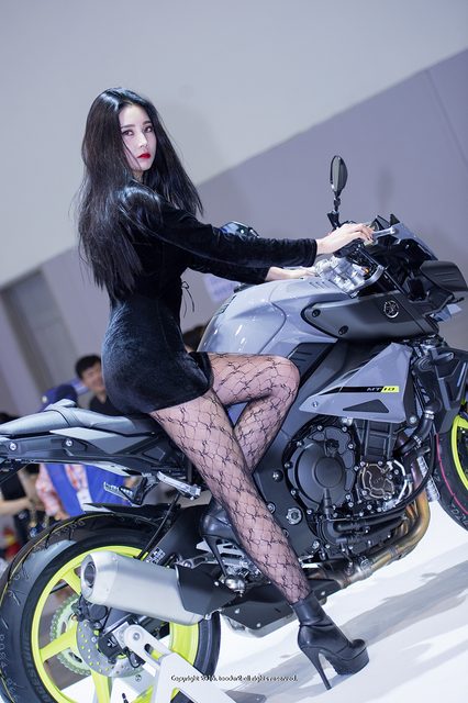 Han Yu Ri｜한유리 - Busan International Motor Show – photo 285