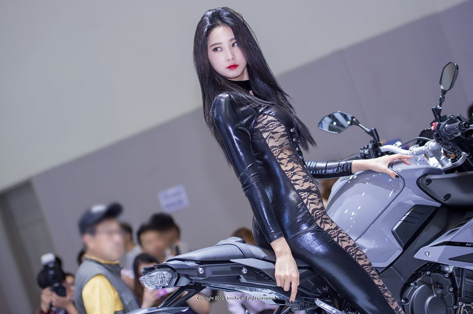Han Yu Ri｜한유리 - Busan International Motor Show – photo 345