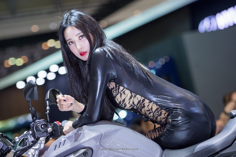 Han Yu Ri｜한유리 - Busan International Motor Show – photo 349