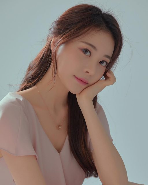 Kim Min Young - 김민영 2 – photo 3