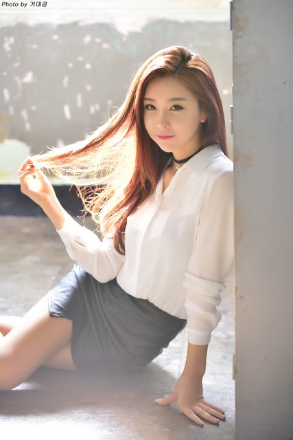 Son Ye In｜손예인 – photo 17