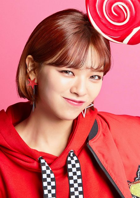 TWICE - 2nd Japanese Single [Candy Pop] – photo 5