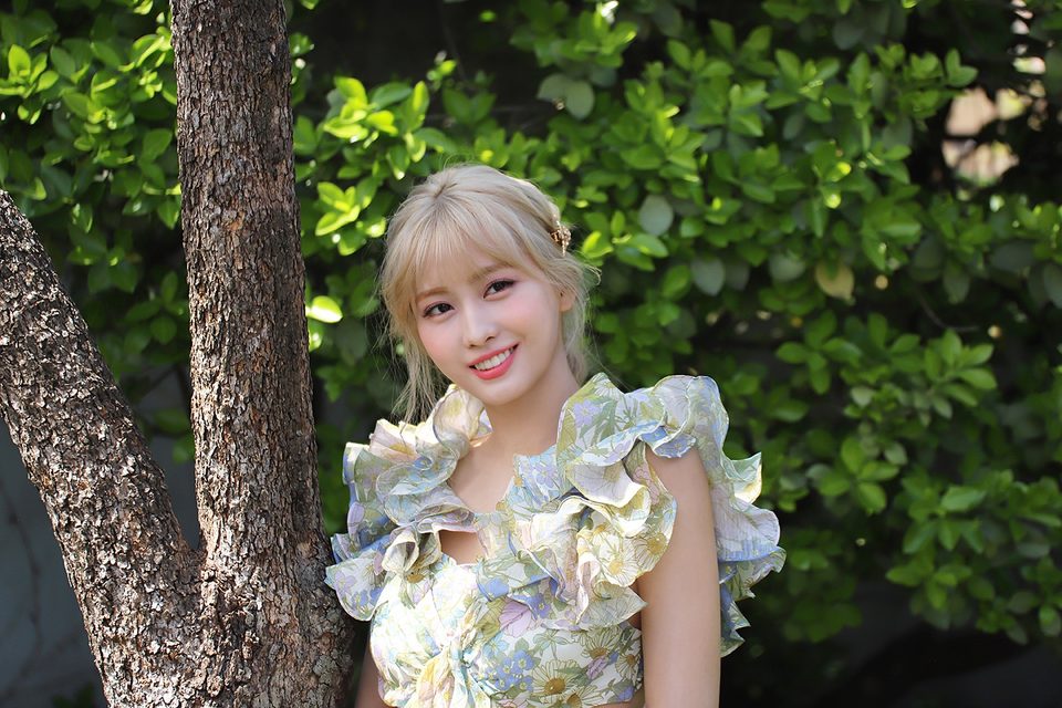 TWICE - 9th Mini Album “MORE & MORE” Jacket Shooting – photo 3