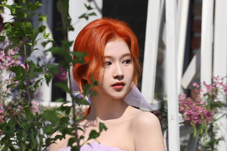 TWICE - 9th Mini Album “MORE & MORE” Jacket Shooting – photo 4