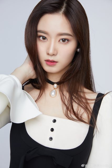Xu Yiyang｜Từ Nghệ Dương - 徐艺洋 - Sina Weibo (少女嘤嘤的小野心) – photo 7