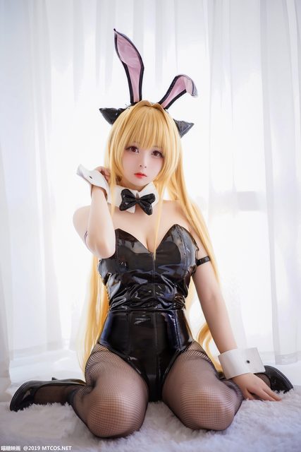 Shima Aoi-Meow Candy Movie Bunny girl trong vớ lưới cá – photo 2
