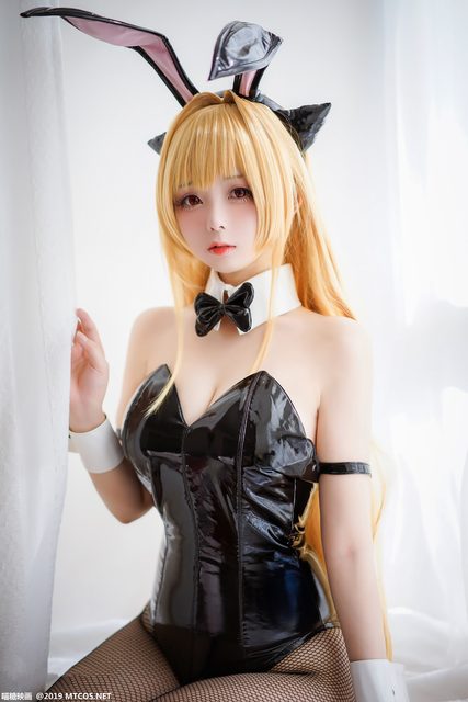 Shima Aoi-Meow Candy Movie Bunny girl trong vớ lưới cá – photo 11