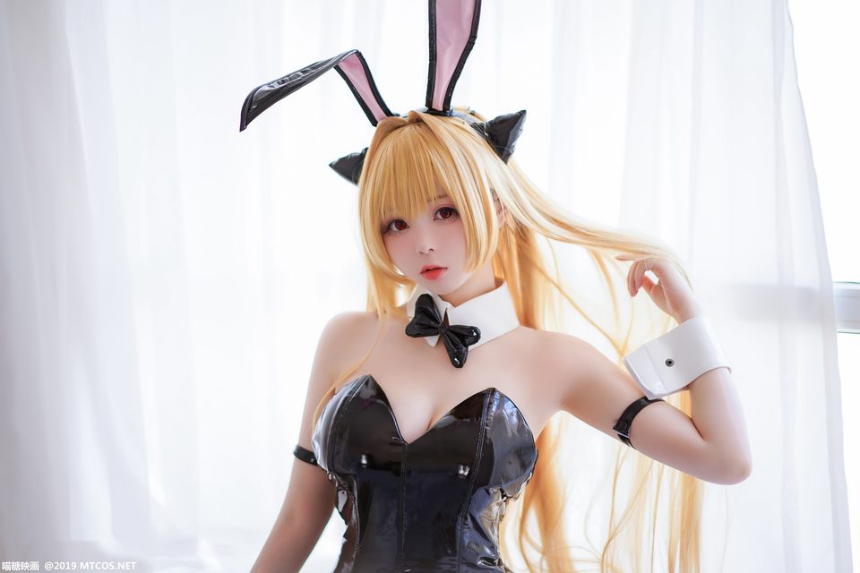 Shima Aoi-Meow Candy Movie Bunny girl trong vớ lưới cá – photo 25