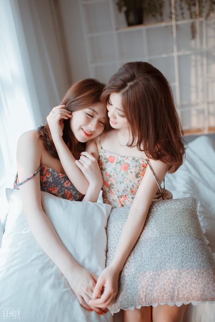 2 chị em sinh đôi xinh đẹp – photo 14