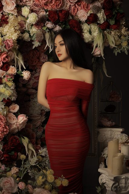 Cô gái xinh đẹp và Hoa – photo 9