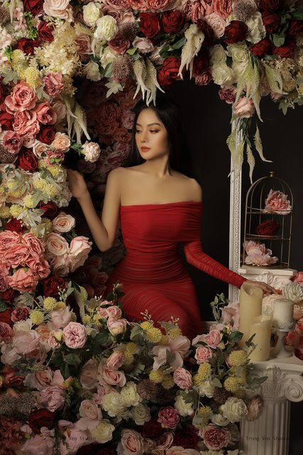Cô gái xinh đẹp và Hoa – photo 12