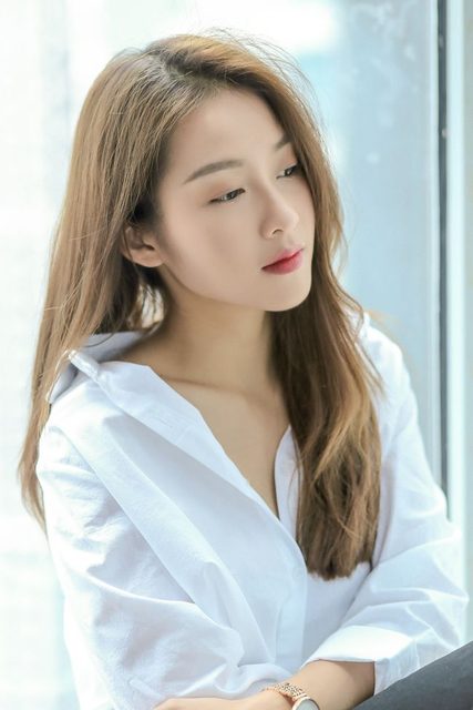 Hot girl Khả Ngân – photo 1