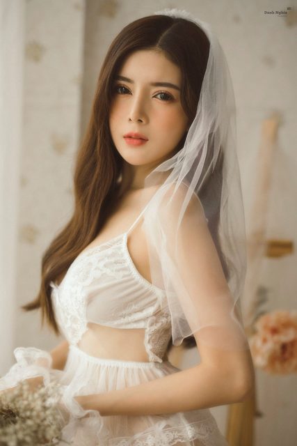 Hot Girl Lilly Luta Beautiful Bride and Sexy – photo 1