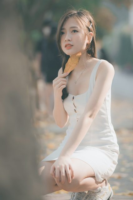 Hoài Linh - mùa lá rụng – photo 10