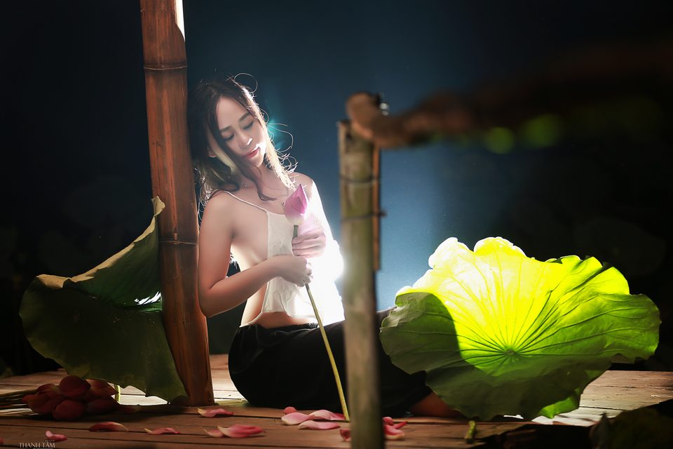 Hà Min - Gái xinh và hoa sen – photo 3