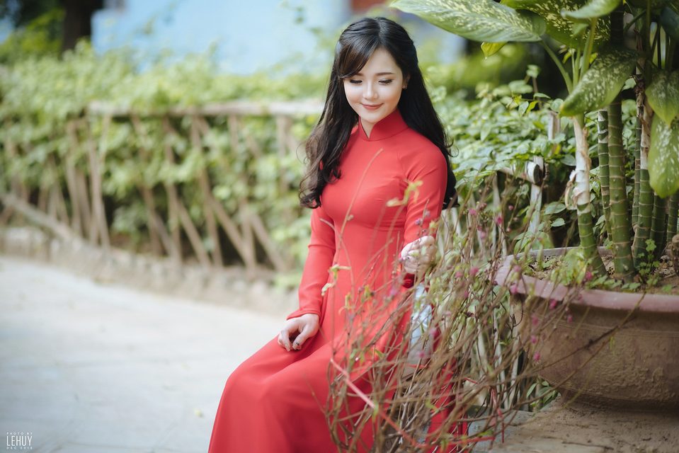 Áo Dài Đỏ Việt Nam – photo 4