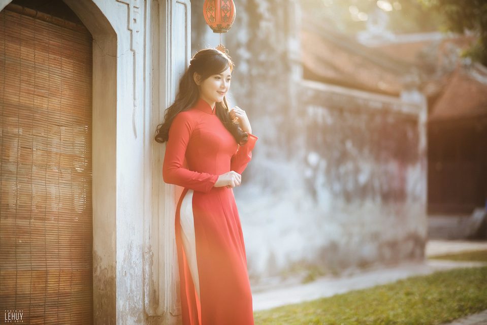 Áo Dài Đỏ Việt Nam – photo 9