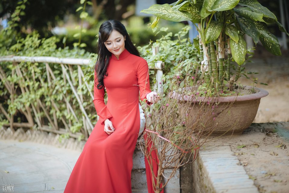 Áo Dài Đỏ Việt Nam – photo 12