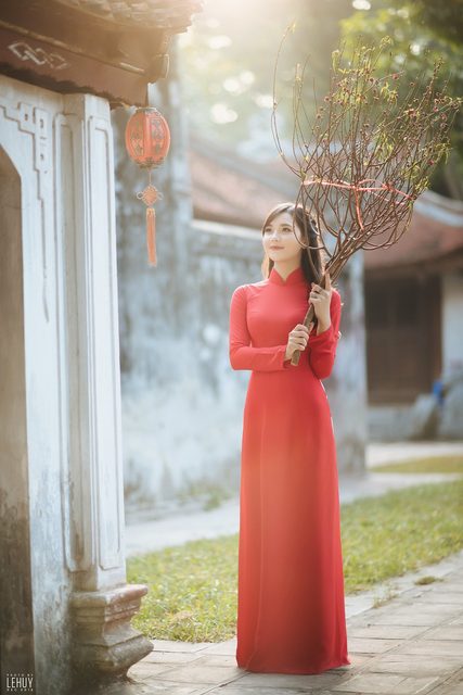 Áo Dài Đỏ Việt Nam – photo 17
